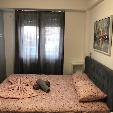 Cozy Apartment In The City Center Skopje Exterior photo